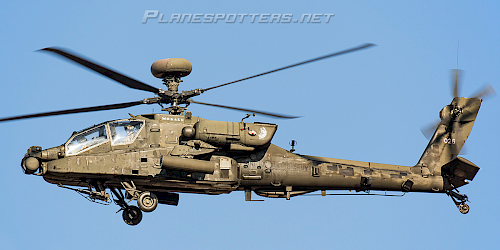 Flying the AH-64D Apache