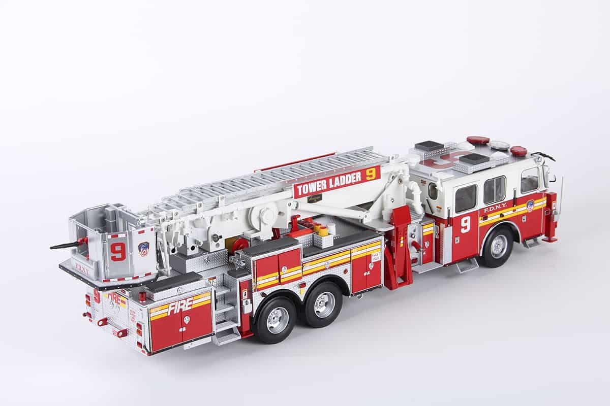 FDNY Fire Truck, Agora Models
