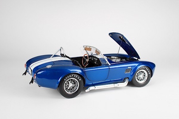 1965 Shelby Cobra 427 model kit 1:8 scale., Agora Models